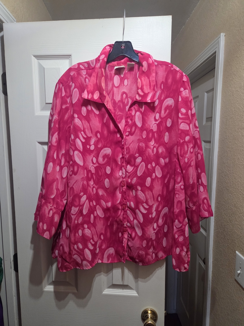 Womens Pink Patterned Button-Front Blouse